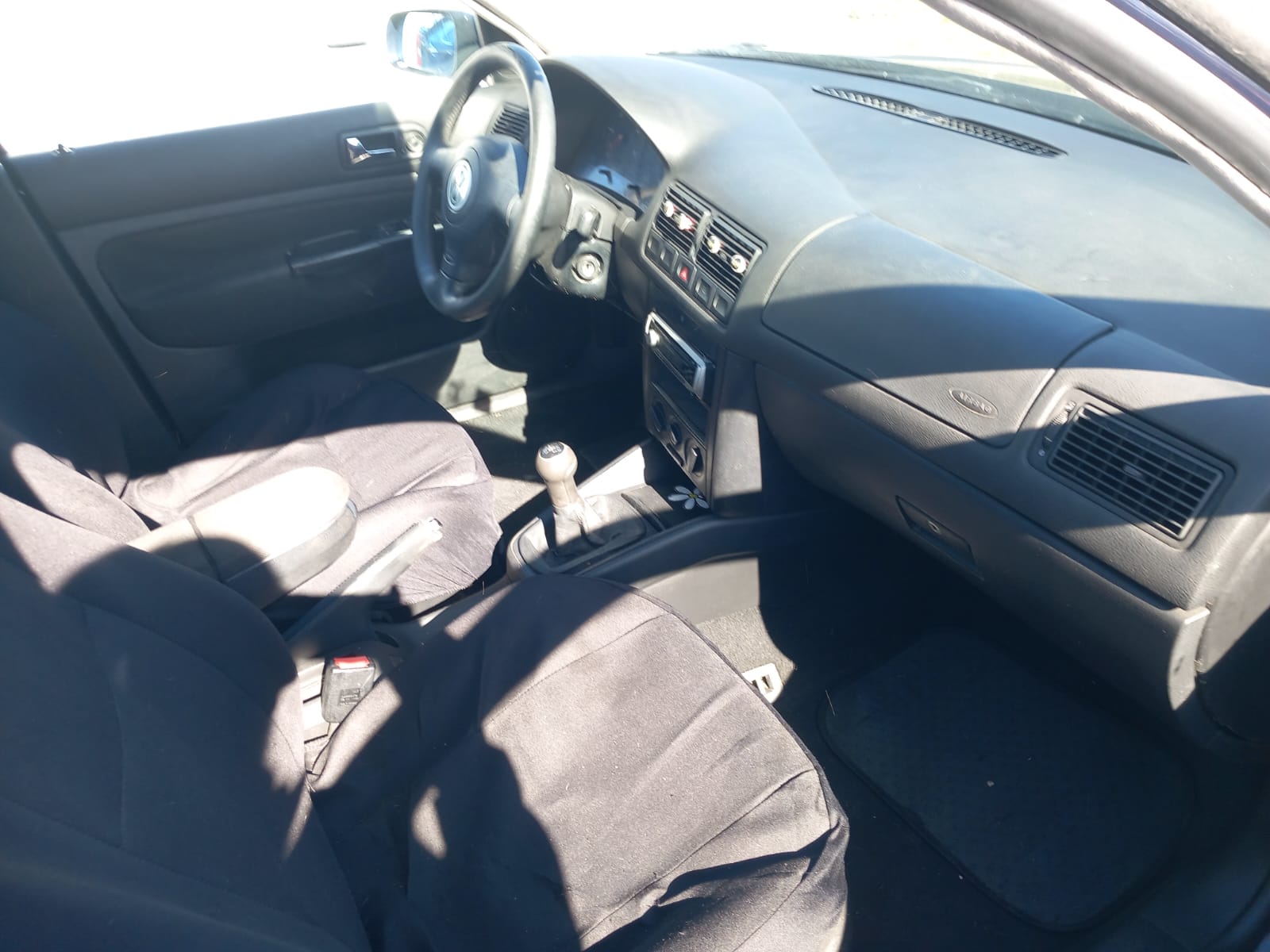 WOLKSWAGEN GOLF TDI
