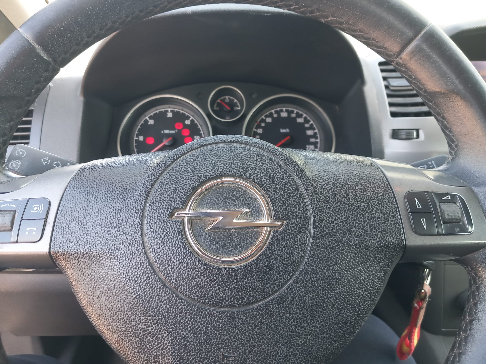 OPEL ZAFIRA 7 PLAZAS CAMBIO AUTOMÁTICO DIESEL